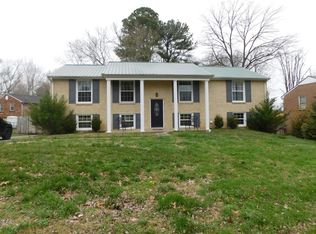 108 Lasalle Ln, Tullahoma, TN 37388