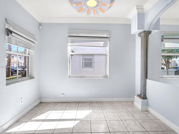 5th image of 16850 SW 1st Mnr #16850