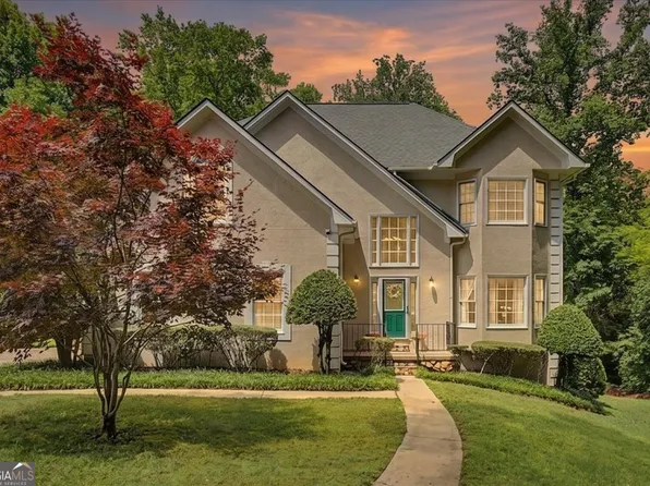 609 Adam Cir, Woodstock, GA 30188