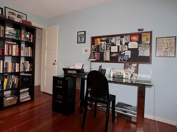 Bedroom #2/Office