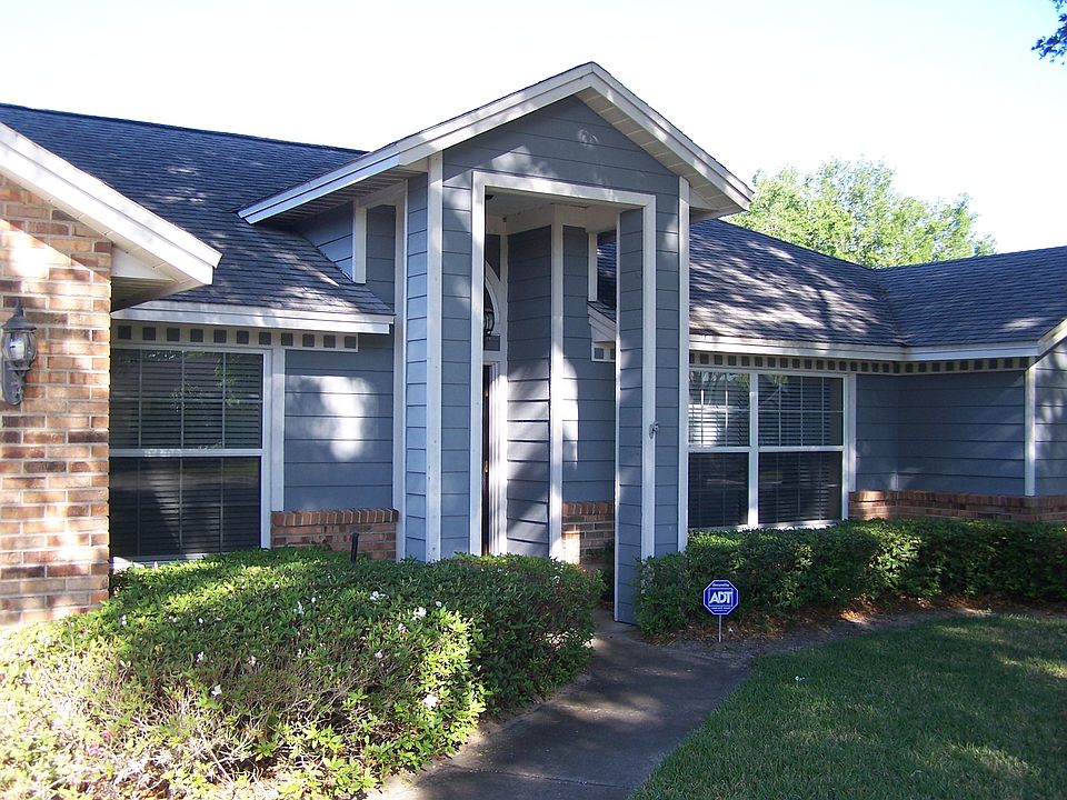 1654 Spring Ridge Cr