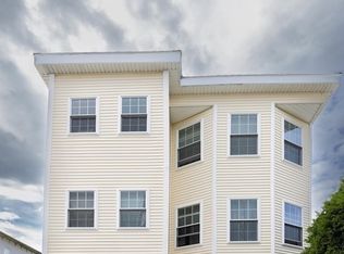 9 South St, Worcester, MA 01604