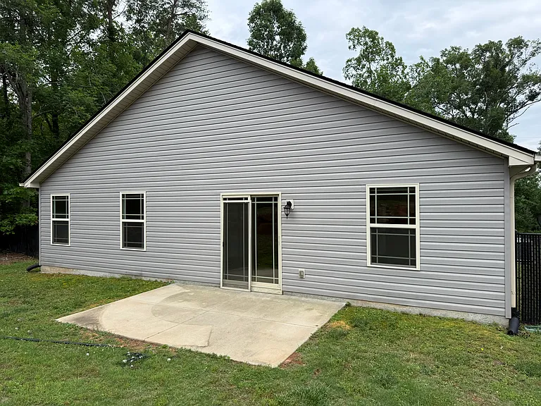 166 McConnell Rd — Photo 10