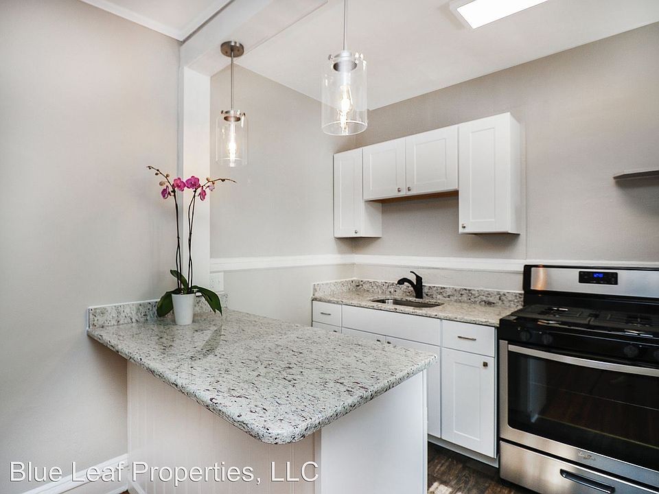 1st image of 203 E Bessemer Ave APT 8