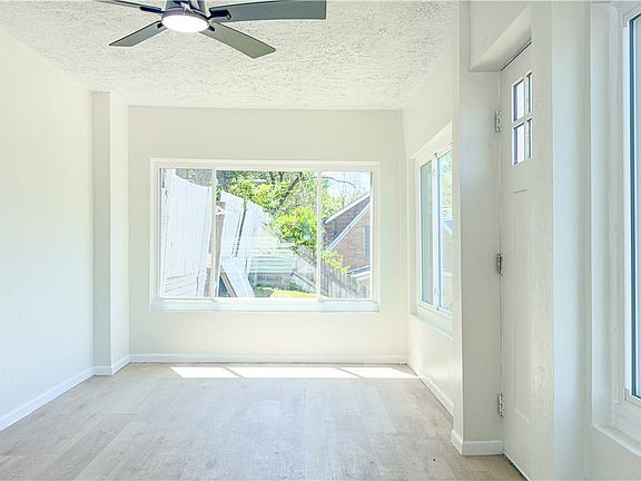 3rd image of 863 Highland St