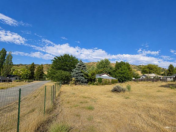 2nd image of 0 Arosa Rd Lot 52