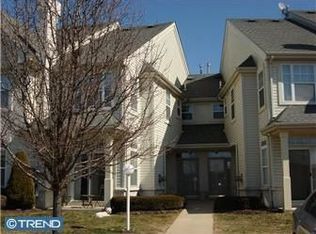 210 Dresher Woods Dr, Dresher, PA 19025
