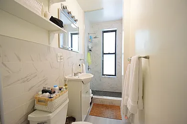 Rented by Rolling Stone Realty LLC