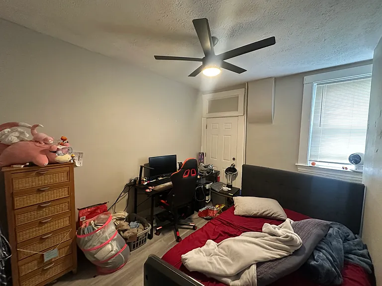 322 Warner St #1 — Photo 8