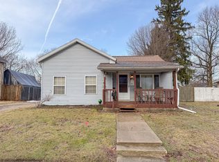 409 W Railroad St, Dowagiac, MI 49047