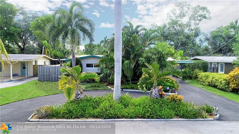 1st image of 2475 Cat Cay Ln