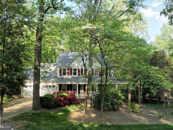 1391 Old Quincy Ln, Reston, VA 20194