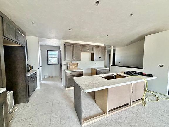 4th image of 2091 Red Fox Ln