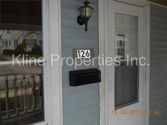 2nd image of 126 S 11th Ave
