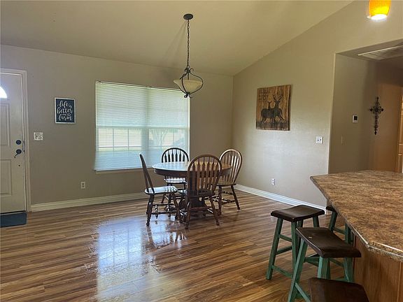 4th image of 243 Madison St #8367