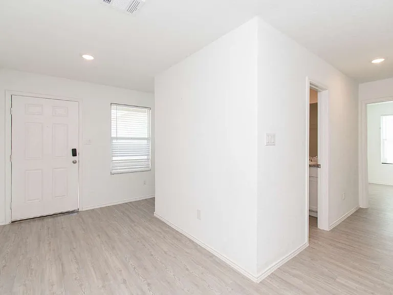 5812 San Geronimo — Photo 11