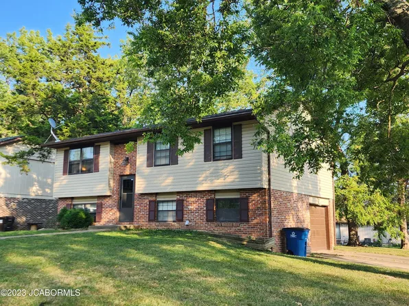 5027 Shady Ln, Jefferson City, MO 65109