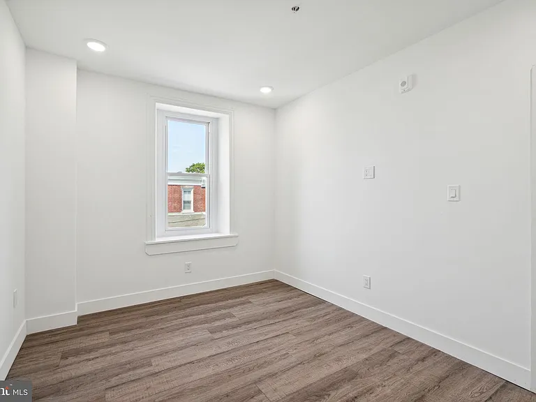 5164 Ridge Ave #2 — Photo 8