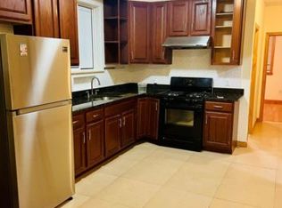 14842 59th Ave, Flushing, NY 11355