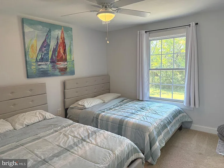 15609 Heth Dr — Photo 10