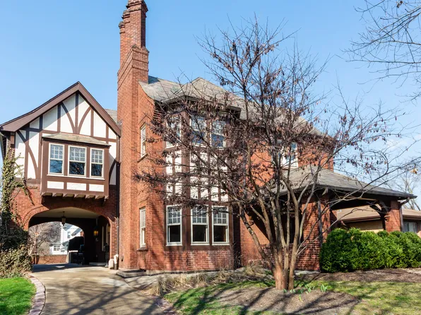 175 N Taylor Ave, Oak Park, IL 60302