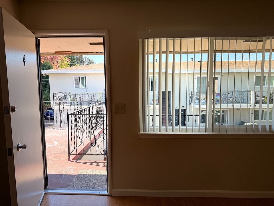 1st image of 3530 Alden Way APT 4
