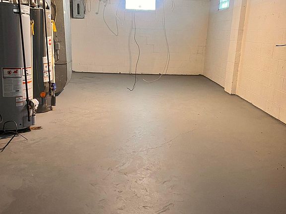 2nd image of 1311 Miller Ave #6