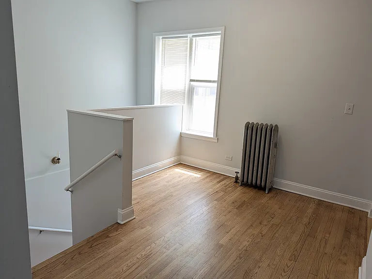 3209 W Hirsch St #1 — Photo 4