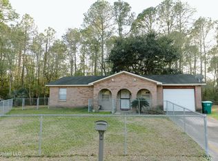 1405 Kingfisher Dr, Gautier, MS 39553