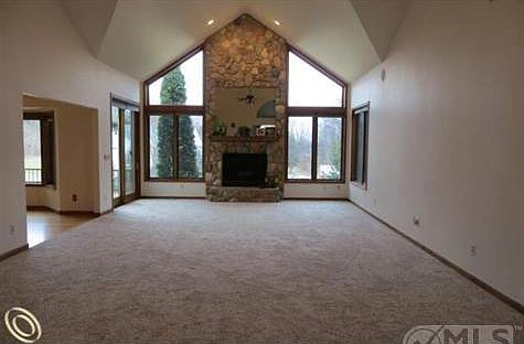 Great Room.JPG