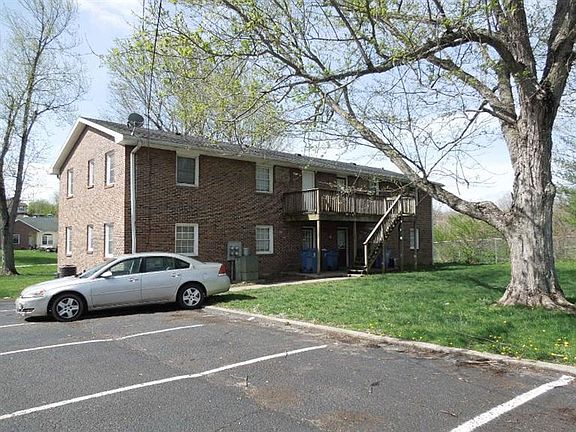 5th image of 918 E Main St #8