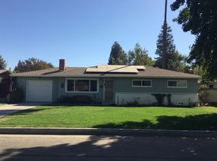 2524 17th Ave, Kingsburg, CA 93631