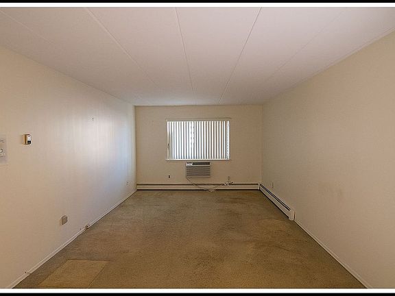 2nd image of 17 W 69th St Unit 1G