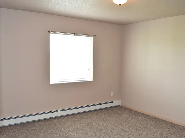 Oakview Apartments 1410 — Photo 23