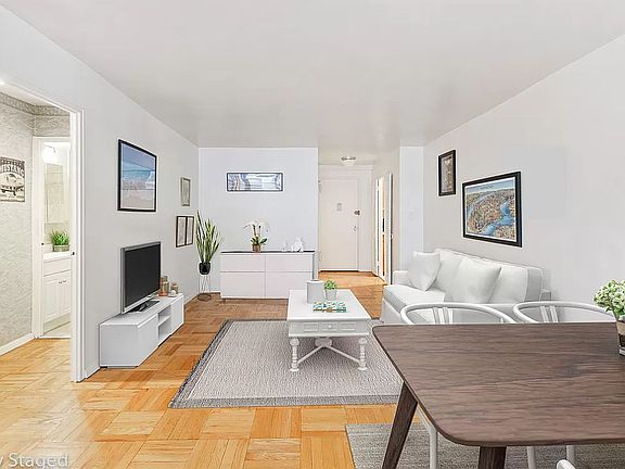 2nd image of 209 E 56th St APT 5K