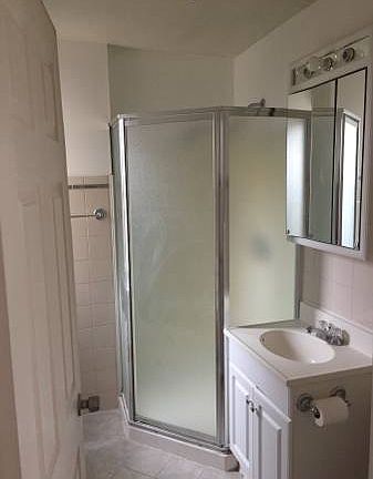 3rd image of 5645 N Christiana Ave APT 3