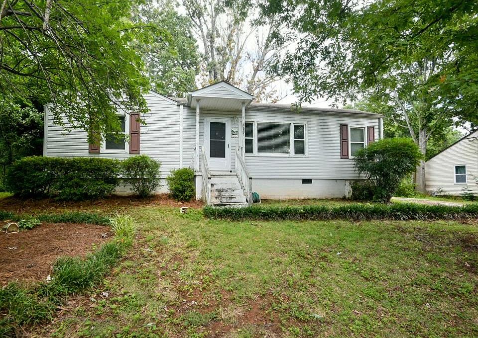 1st image of 1881 Hazelwood Dr SE