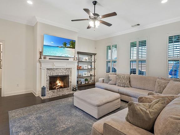 3rd image of 20317 Thornwood Dr