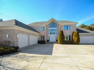 1914 Deercrest Ln, Northbrook, IL 60062