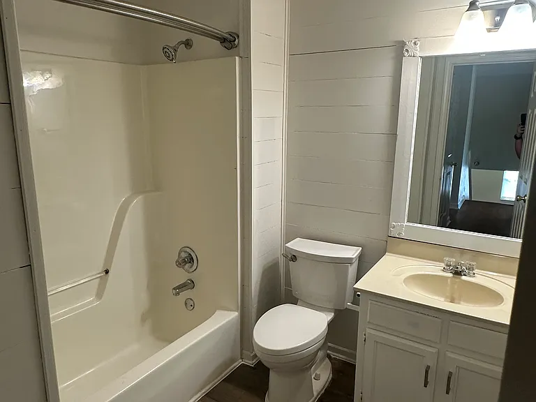 106 Jamestown Pl — Photo 14