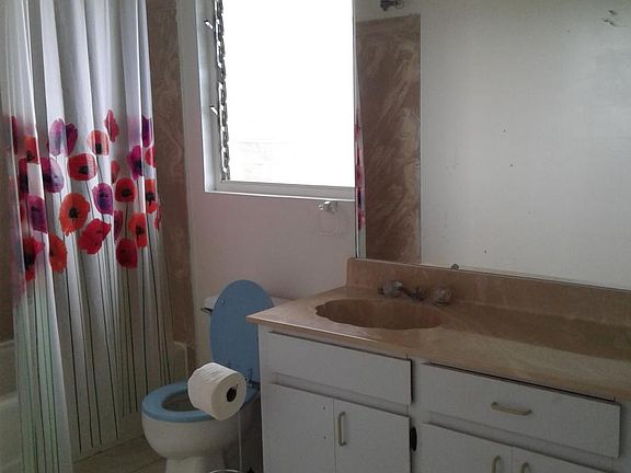 Full Bath