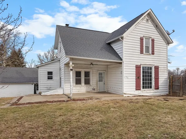 202 N Howard St, Oxford, IN 47971