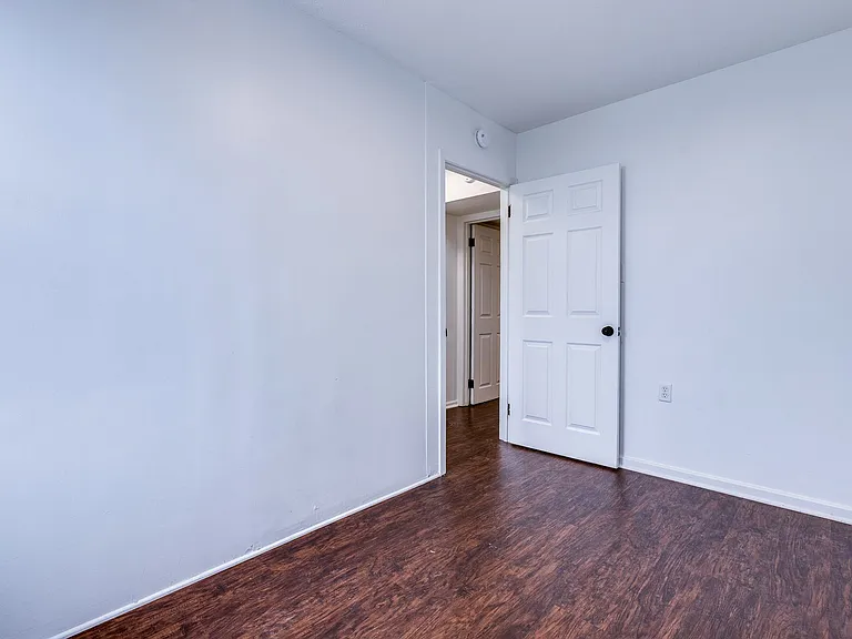 978 Manton Way — Photo 28