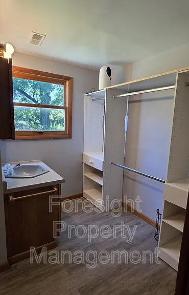 6470 Sherman Rd — Photo 9