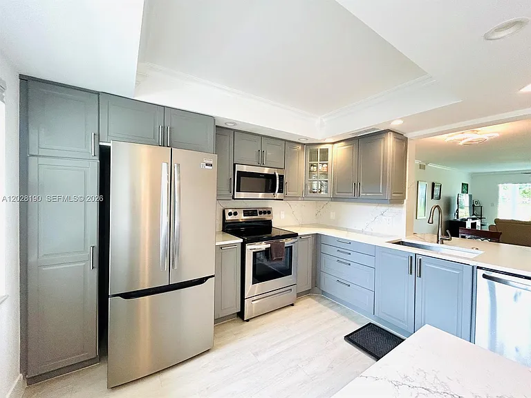 3004 Portofino Isle #B2 — Photo 11