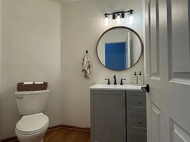 2 bed, 1386 sqft, $2,400 — Photo 3