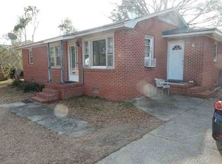 620 1st St, Darlington, SC 29532