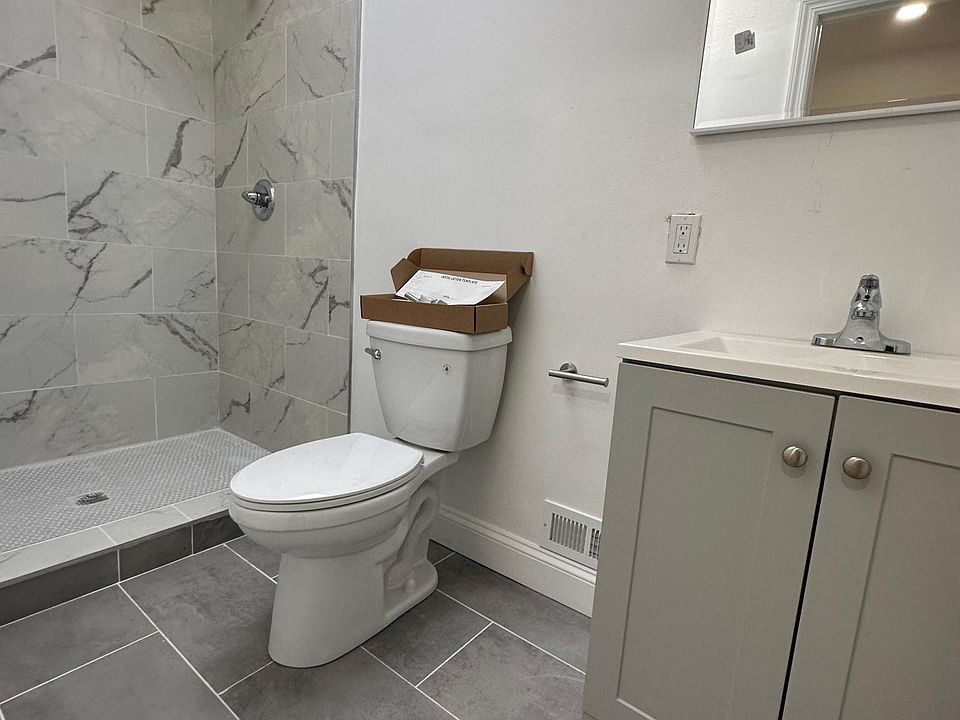 2nd image of 272 Summit Ave #3