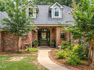 312 Blue Fox Cir, Haughton, LA 71037