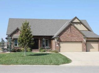 3924 N Goldenrod Ct, Maize, KS 67101